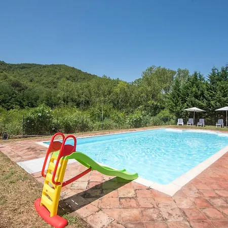 Holiday home Pet Friendly In *
