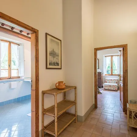 Дом отдыха Pet Friendly In *